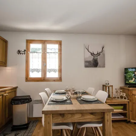 Calme A Chamonix, Proche Centre-ville Avec Balcons, Parking Et Wi-fi - Fr-1-343-212