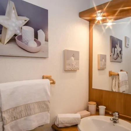 Calme 3 Etoiles Avec Wi-fi Et Parking, - Fr-1-343-212 Διαμέρισμα Σαμονί