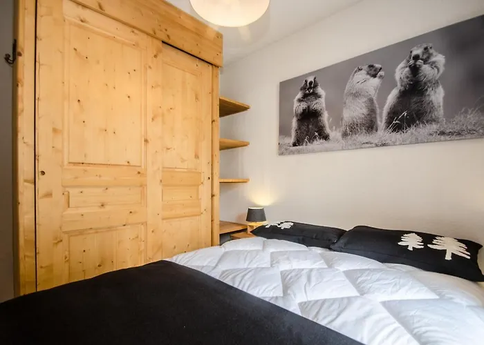 Calme 3 Etoiles Avec Wi-fi Et Parking, - Fr-1-343-212 *